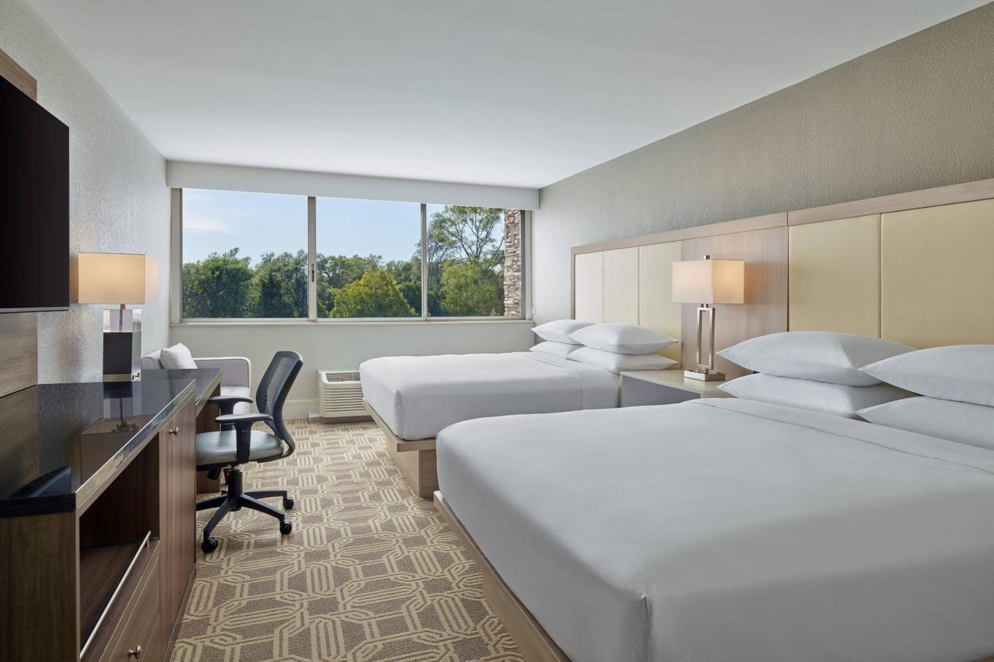 Delta Hotels By Marriott Chicago Willowbrook Dış mekan fotoğraf