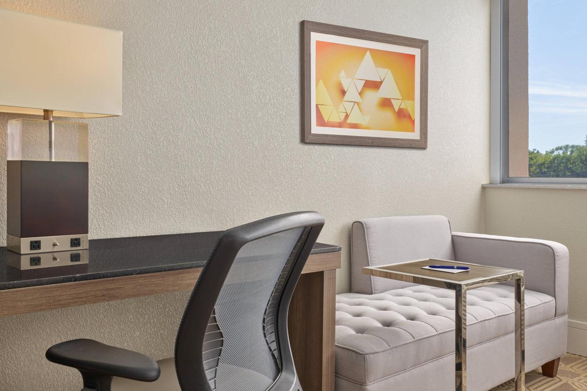 Delta Hotels By Marriott Chicago Willowbrook Dış mekan fotoğraf